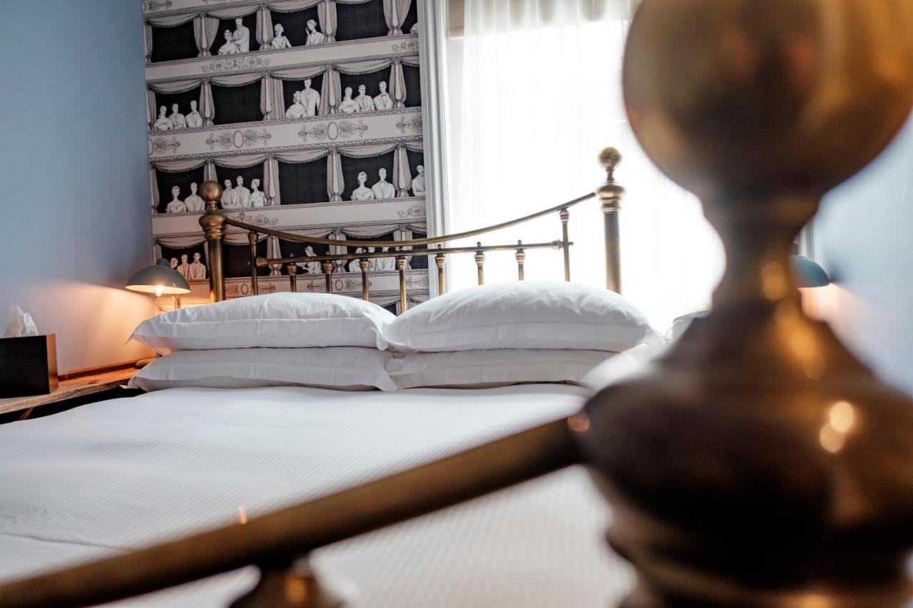The Bull Hotel Bridport Eksteriør bilde
