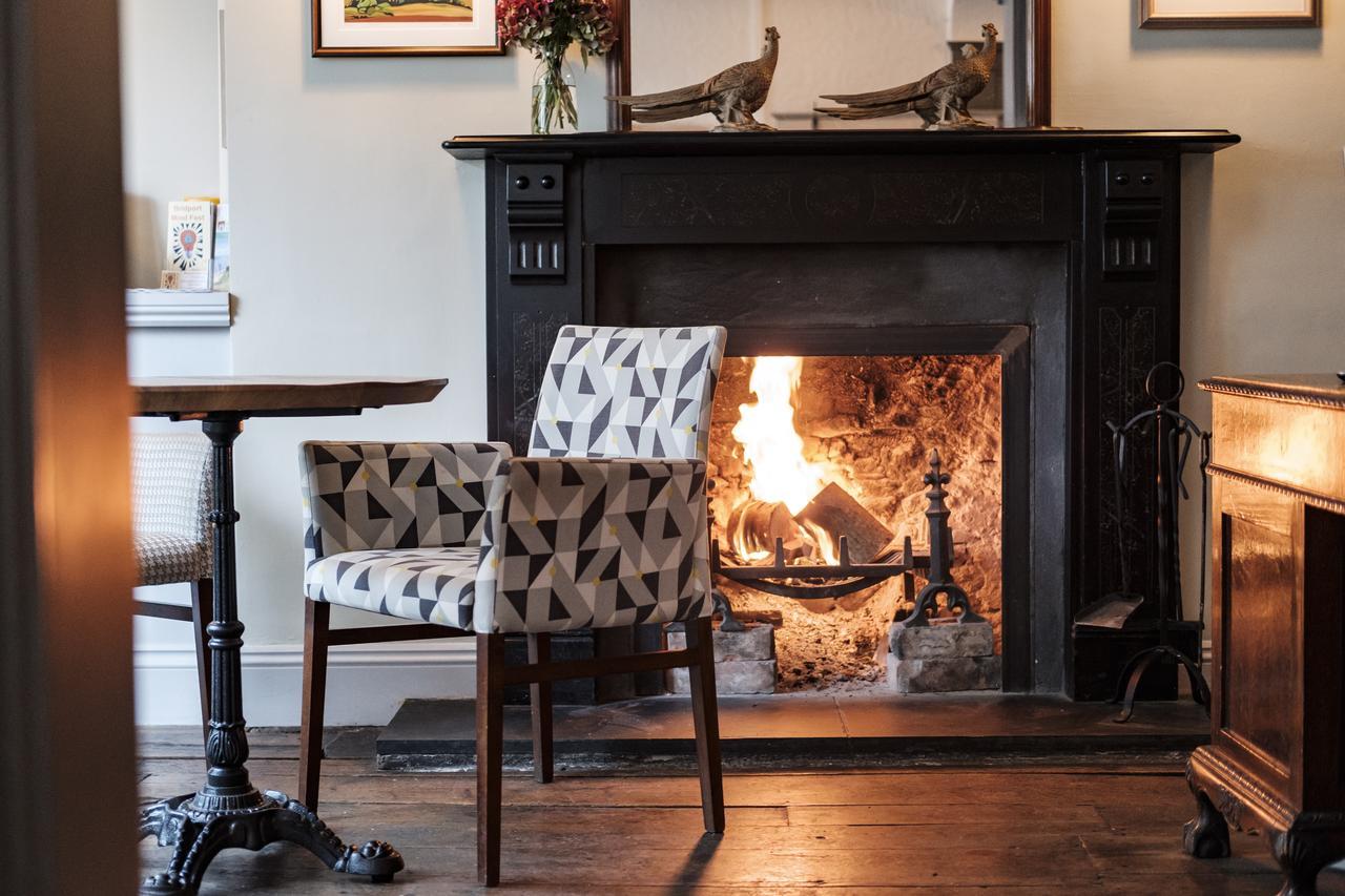The Bull Hotel Bridport Eksteriør bilde